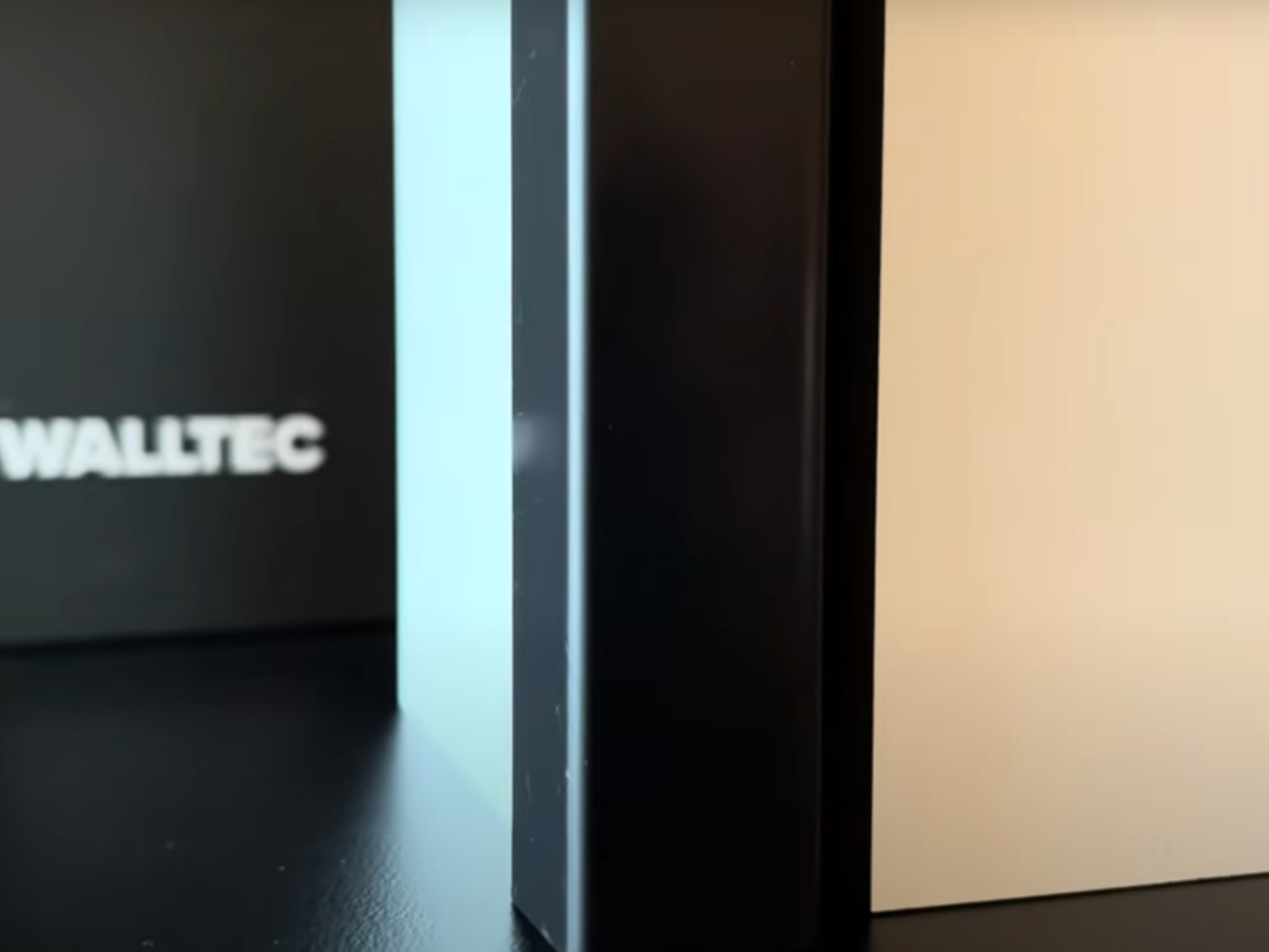 Walltec Tilbehør – Facadeskruer, profiler og specialklinger